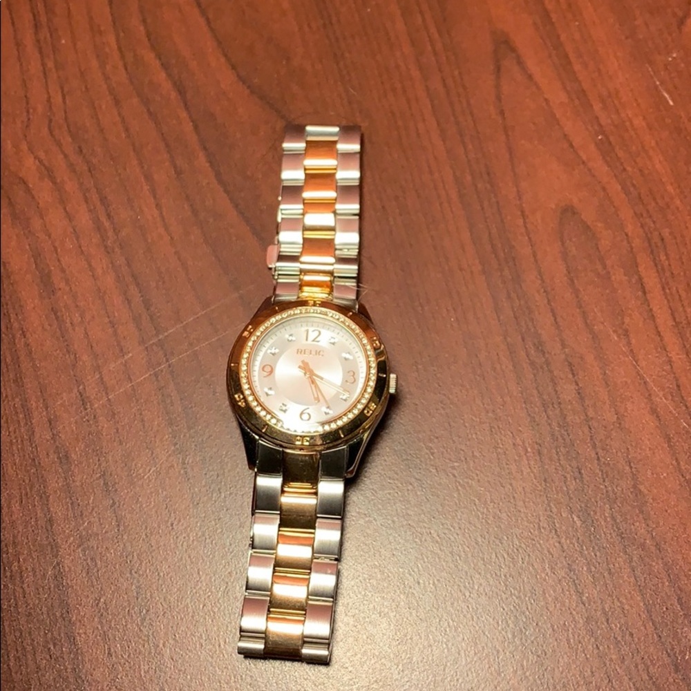 Watch - Picture 2 of 4
